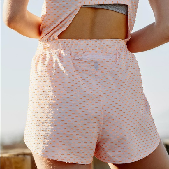 Free People Movement Jog It Romper L NEW - Picture 5 of 7